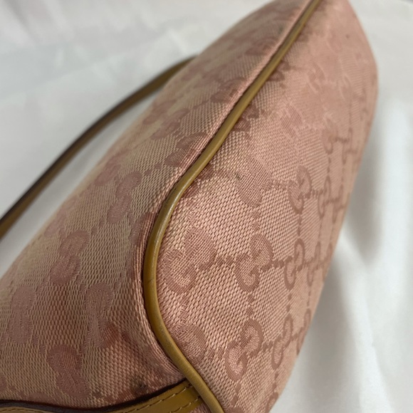 ✨SOLD✨ Gucci Vintage Pink Boat Bag Pochette - Picture 7 of 13
